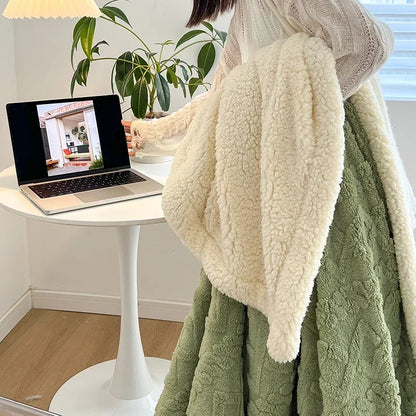 Throw Blanket - Soft Woolen