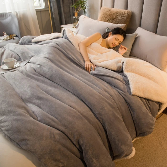 Wool Throw Blanket -Warm Winter